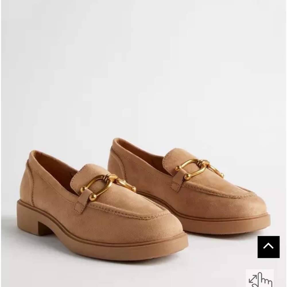 Torrid sz 8WW Tan Gold Flats with Horsebit Detail wide width